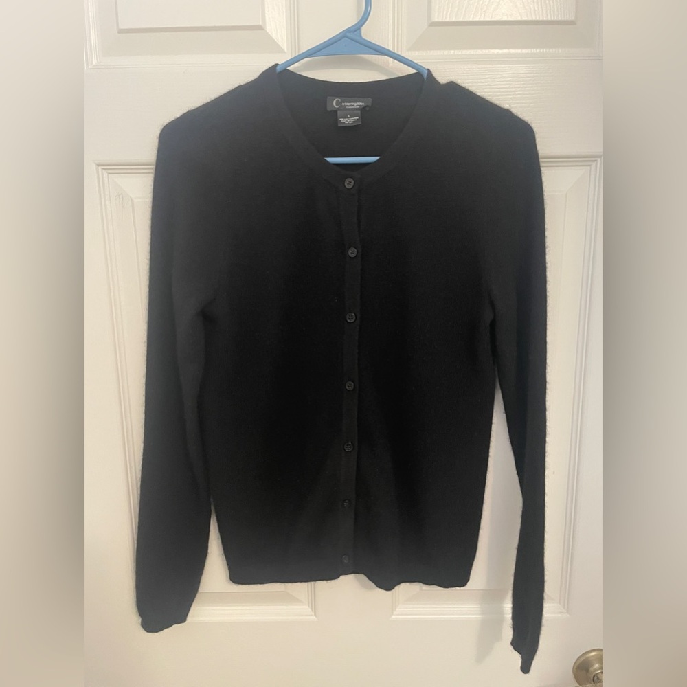 Bloomies Cashmere sweater